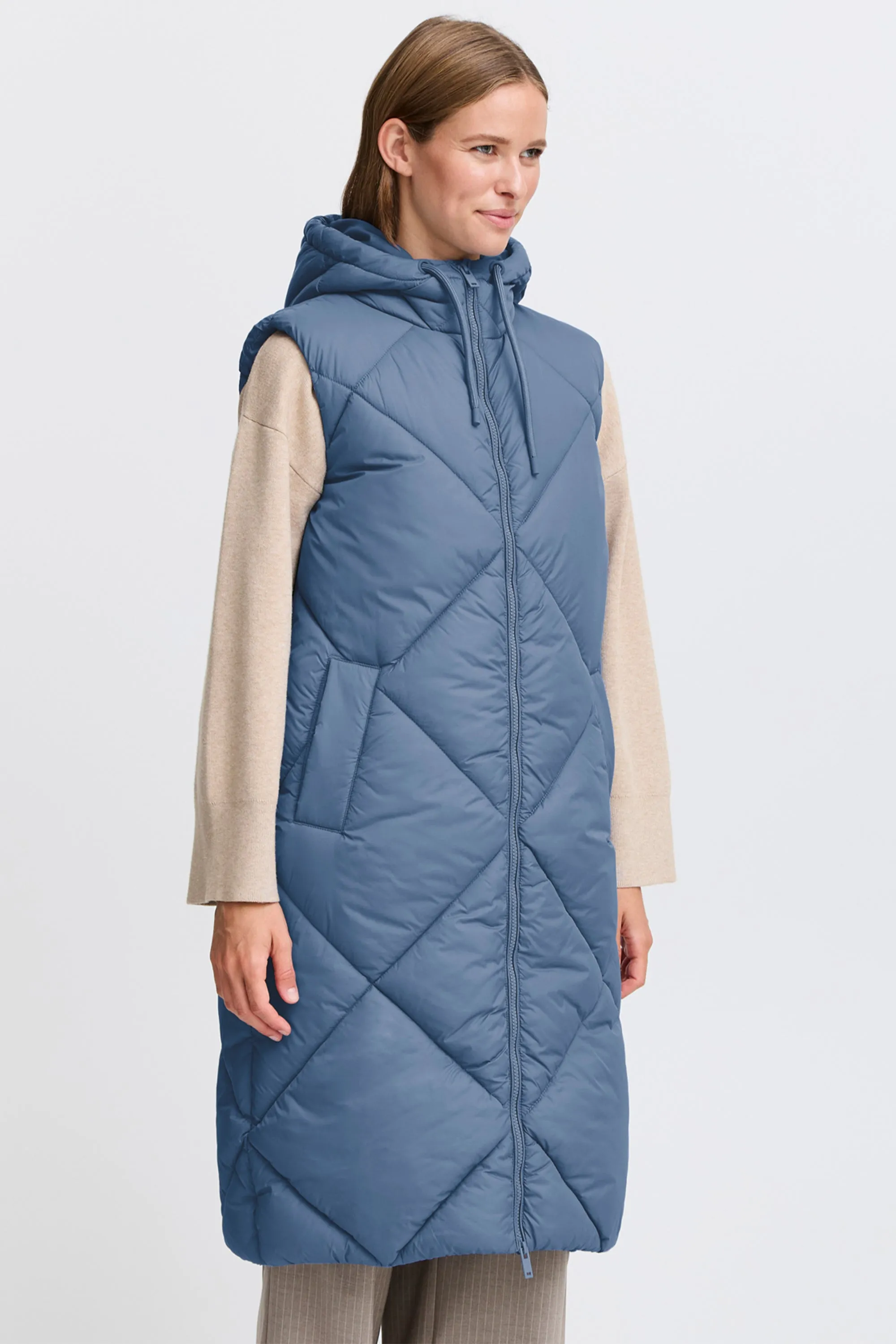 PUFFY LONG HOODIE VEST