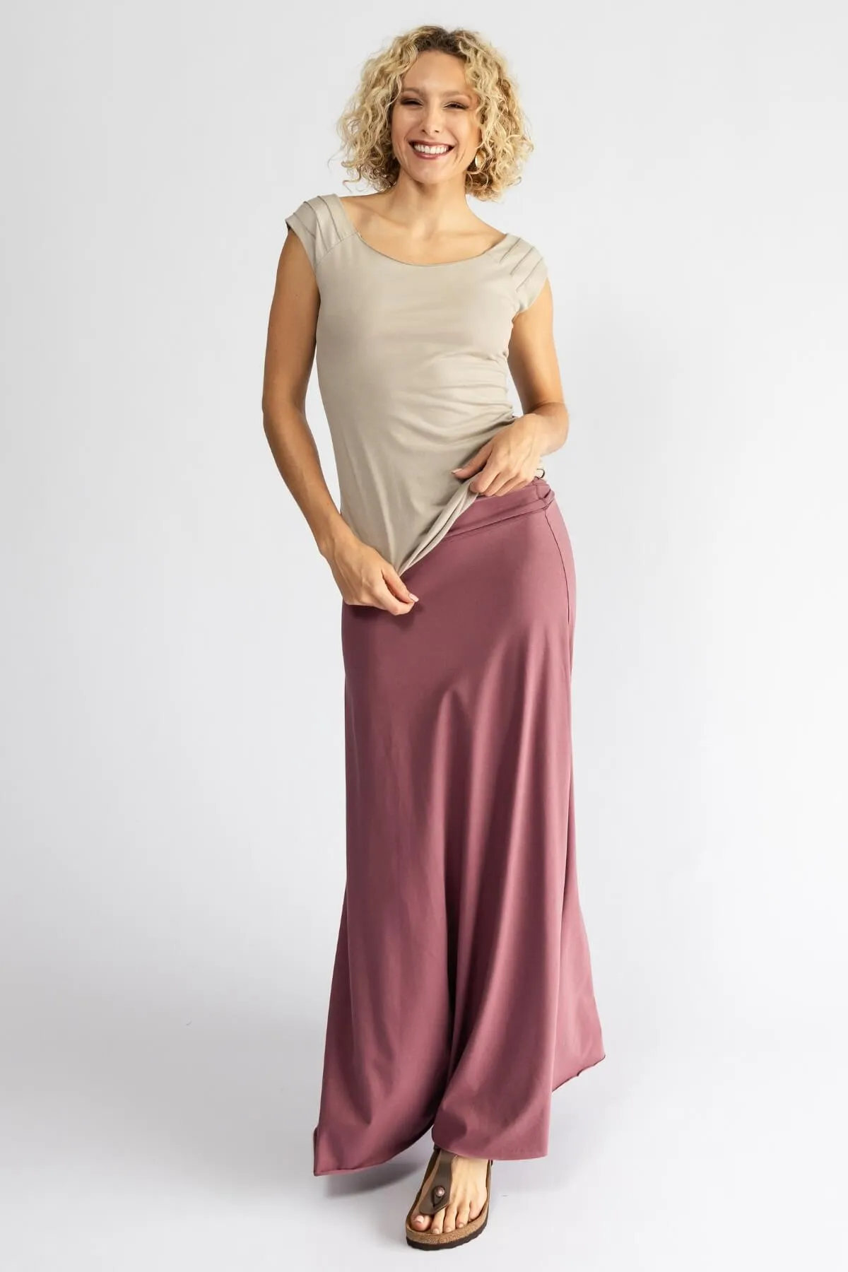 Sonder Skirt