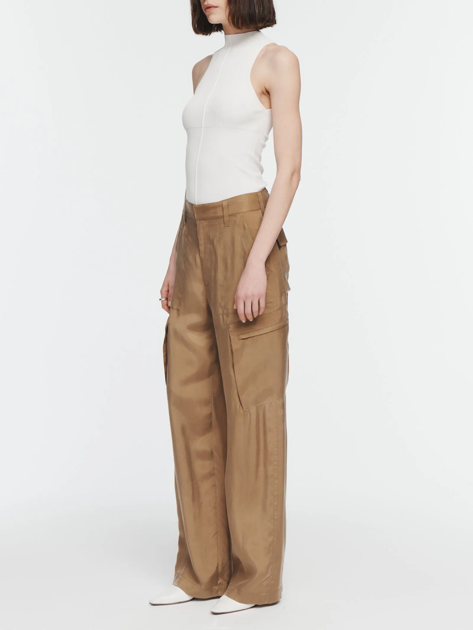 Wide Leg Cargo Pants in Adobe